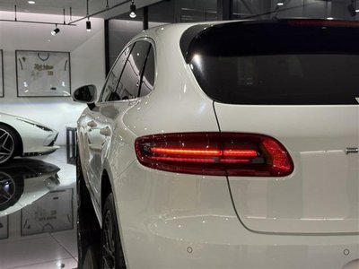 2018 Porsche MACAN — миниатюра 91