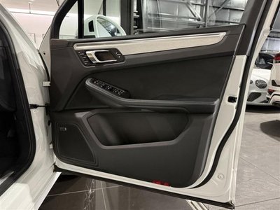 2018 Porsche MACAN — миниатюра 41