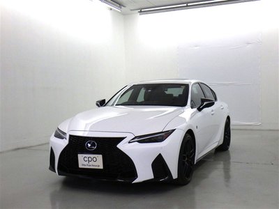LEXUS IS