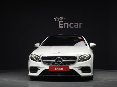 MERCEDES-BENZ E-CLASS - 2