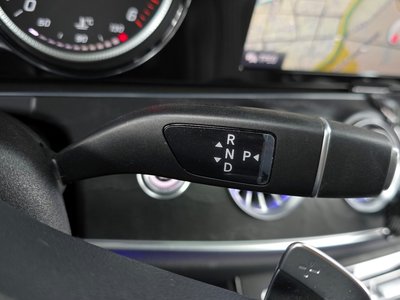 MERCEDES-BENZ E-CLASS - 9