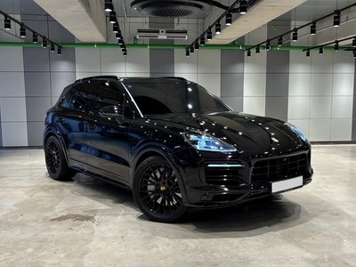 PORSCHE CAYENNE - 5