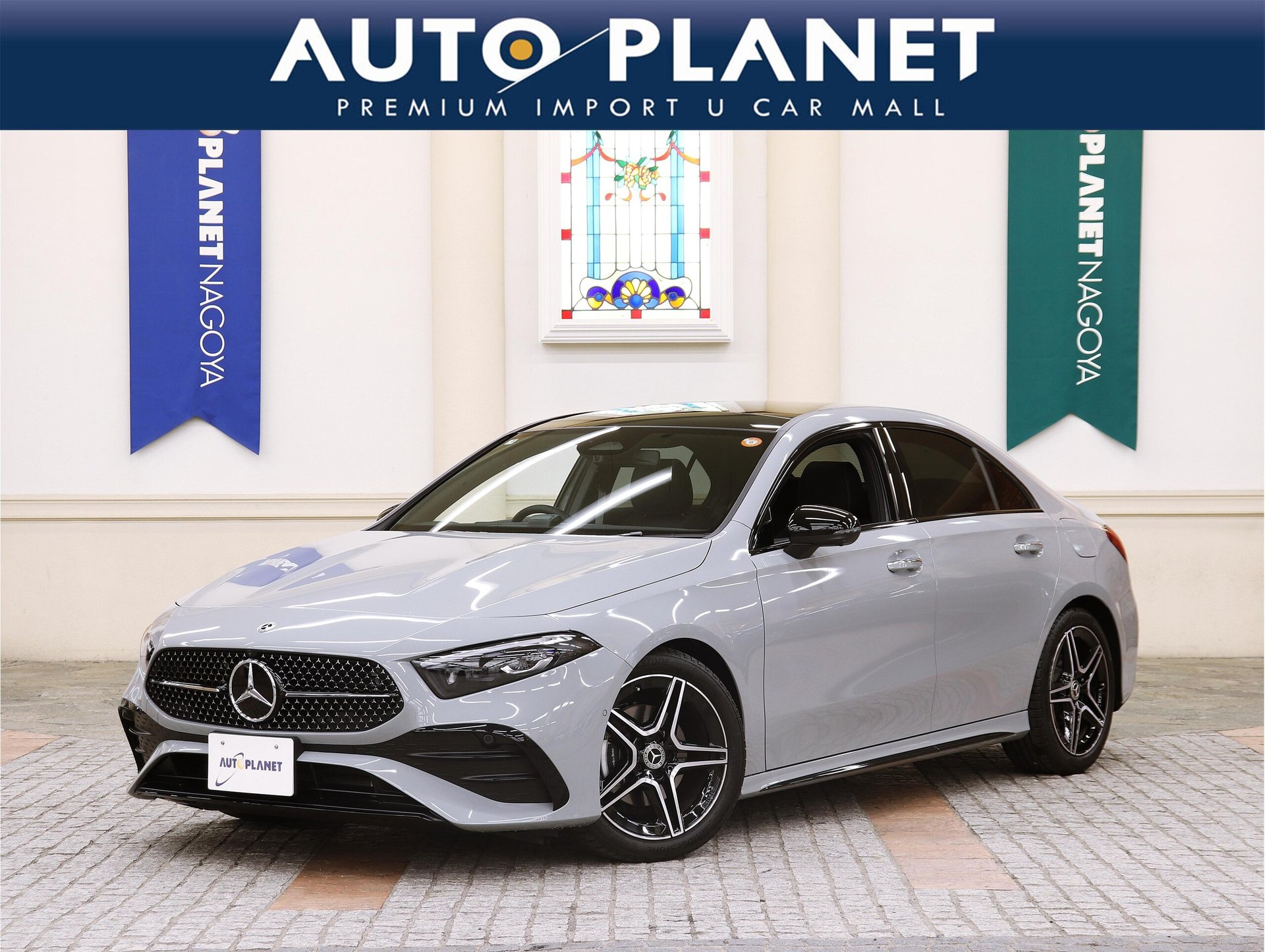 MERCEDES-BENZ A-CLASS SEDAN - View 1