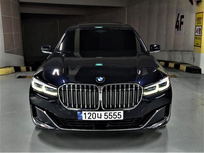 BMW 7 SERIES - 2