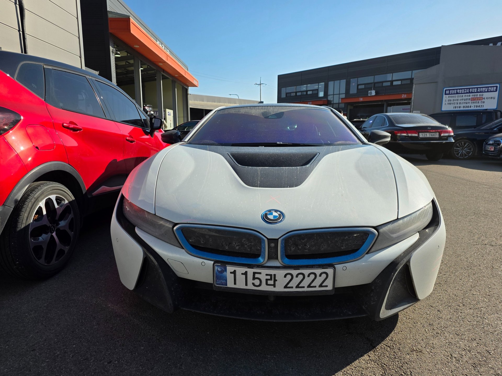 BMW I8 - View 1