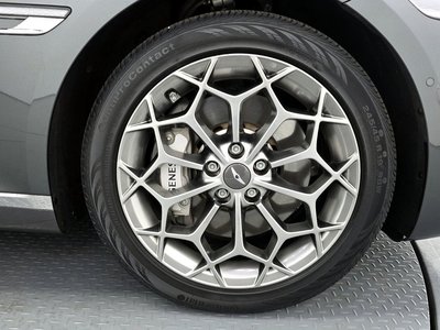 GENESIS G80 (RG3) - 6