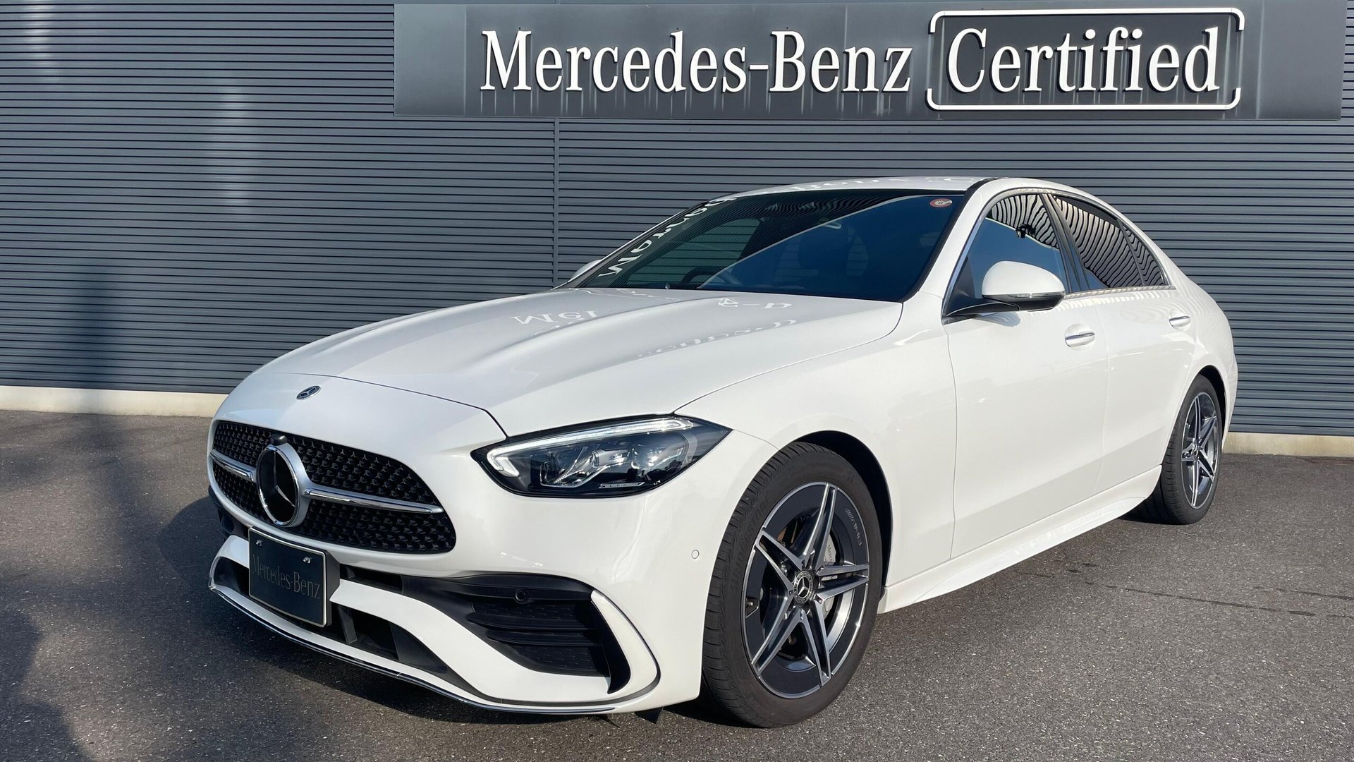 MERCEDES-BENZ C-CLASS - View 1