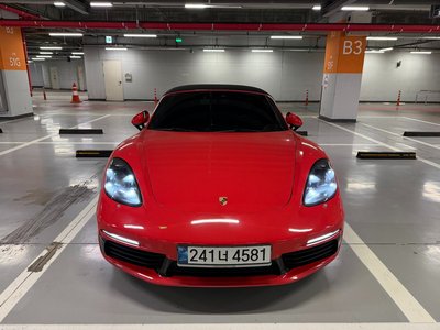 PORSCHE 718 - 2