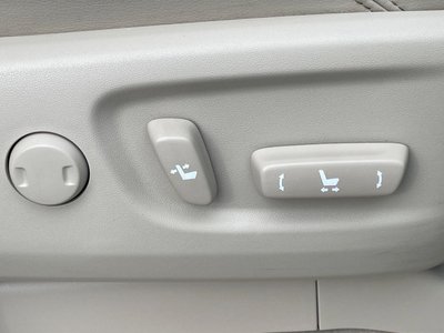 TOYOTA LAND CRUISER PRADO - 7