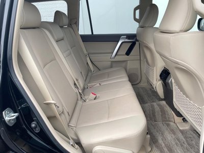 TOYOTA LAND CRUISER PRADO - 9
