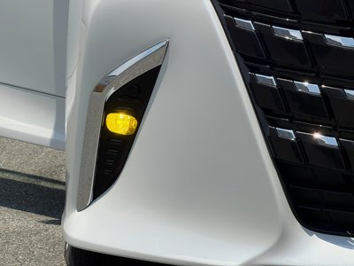 TOYOTA ALPHARD - 10