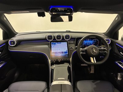 2025 Mercedes-BENZ GLC thumbnail 28
