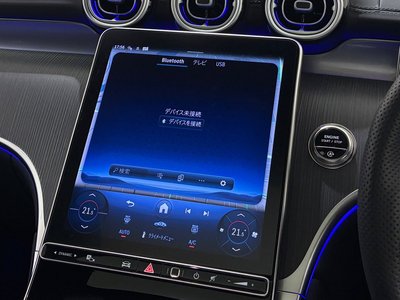صورة 9 لـ 2025 Mercedes-BENZ GLC