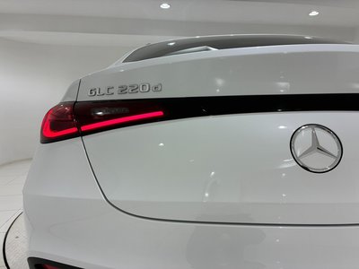 2025 Mercedes-BENZ GLC thumbnail 19