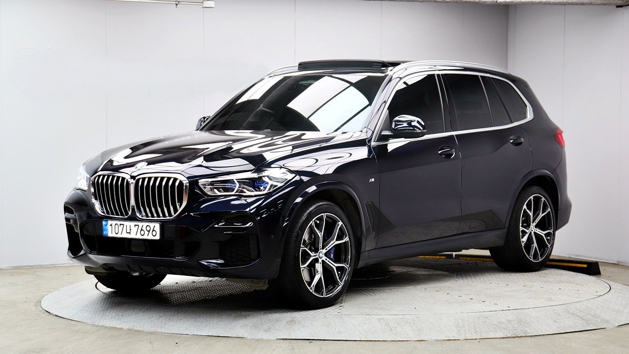 BMW X5 - View 1