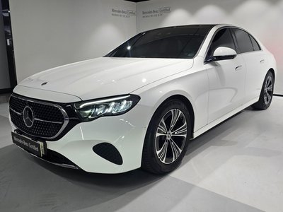 MERCEDES-BENZ E-CLASS - 1
