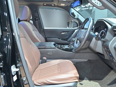 2023 Toyota LAND CRUISER 300 — миниатюра 14