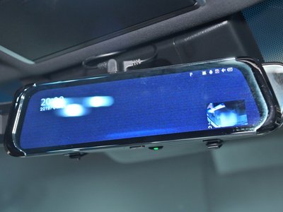 2023 Toyota LAND CRUISER 300 — миниатюра 39