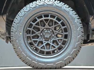 2023 Toyota LAND CRUISER 300 — миниатюра 64