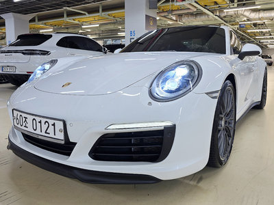صورة 4 لـ 2016 Porsche 911