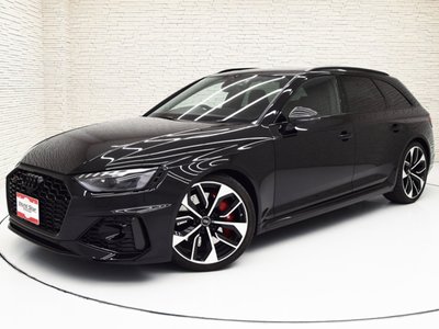 AUDI RS4 AVANT - 3