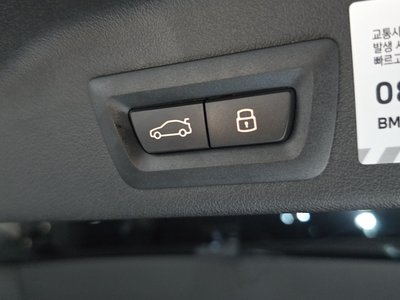 صورة مصغرة 30 لـ 2025 BMW X5