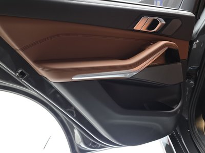 صورة مصغرة 15 لـ 2025 BMW X5