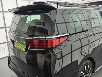 TOYOTA ALPHARD - 8