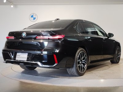 2023 BMW 7 SERIES thumbnail 11