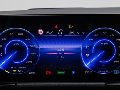 2025 Mercedes-BENZ EQA 照片 8