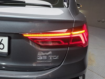 صورة 10 لـ 2023 AUDI Q3