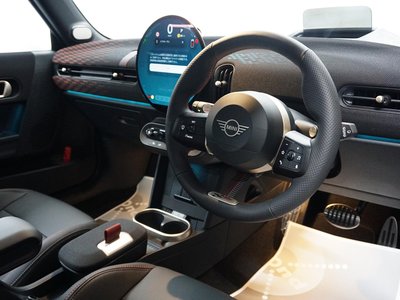 صورة مصغرة 12 لـ 2025 MINI COOPER