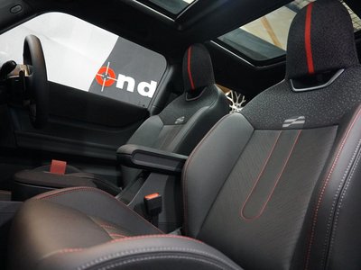 صورة مصغرة 13 لـ 2025 MINI COOPER