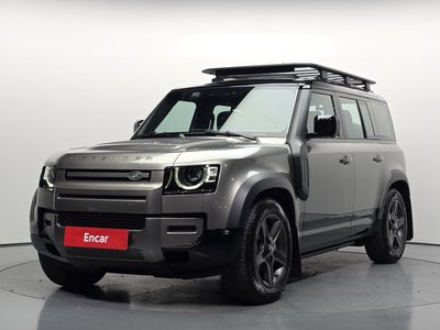 LAND ROVER DEFENDER - 1