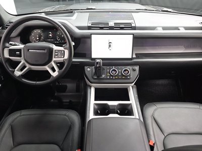 LAND ROVER DEFENDER - 5