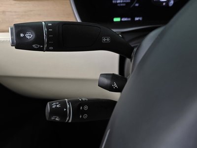 2020 Tesla MODEL X — миниатюра 25