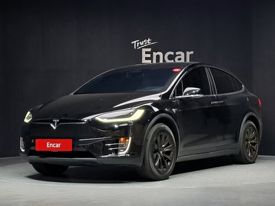 2020 Tesla MODEL X — фото 1