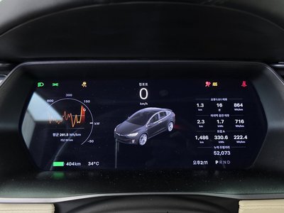2020 Tesla MODEL X — миниатюра 11
