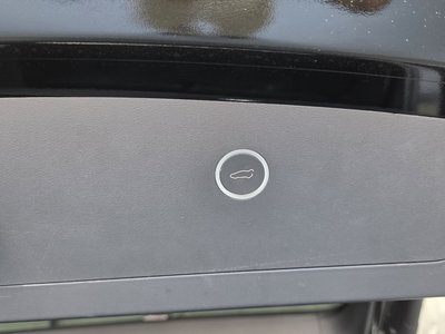 2020 Tesla MODEL X — миниатюра 21