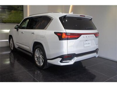 LEXUS LX - 4