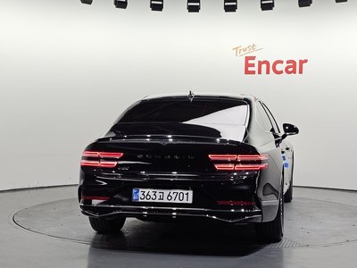 GENESIS G80 (RG3) - 3
