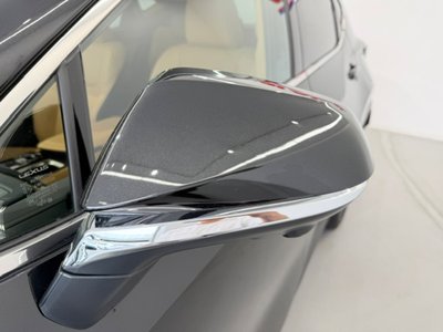 2025 Lexus NX thumbnail 54