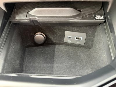 2025 Lexus NX thumbnail 26
