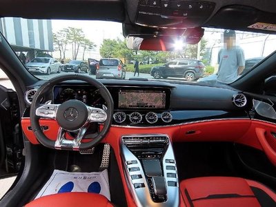 MERCEDES-BENZ GT AMG - 4