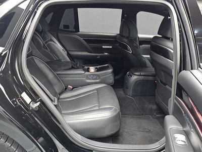 صورة مصغرة 17 لـ 2022 Genesis G90 (RS4)