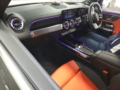 MERCEDES-BENZ GLB - 3