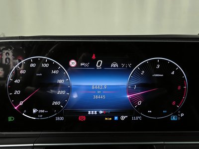 MERCEDES-BENZ GLE - 8