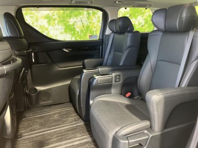 TOYOTA ALPHARD - 8