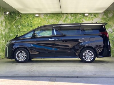 TOYOTA ALPHARD - 2
