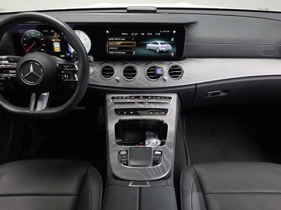 MERCEDES-BENZ E-CLASS - 5